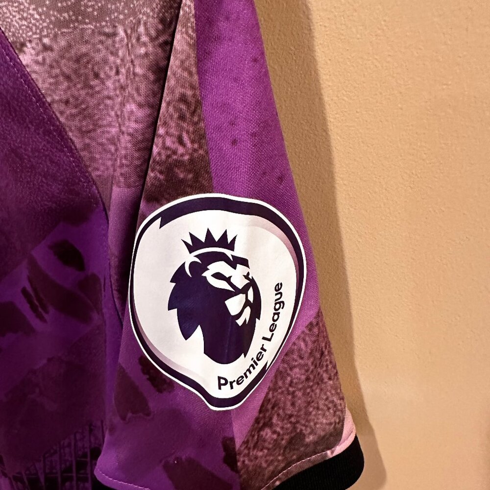 Nike Tottenham AIA Football Soccer Jersey Size M